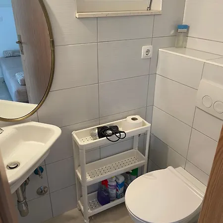 House Neda 아파트